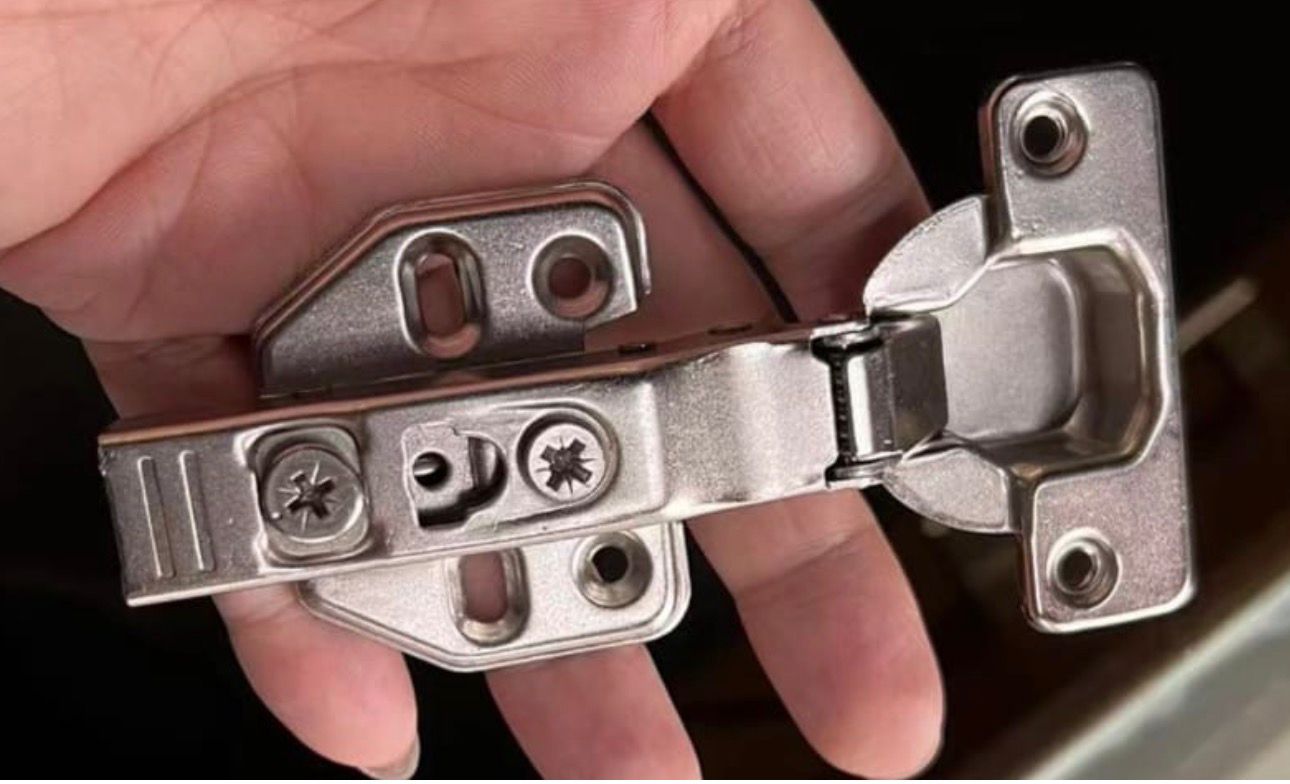 Sterling Fix On MS Half Overlay Hinge