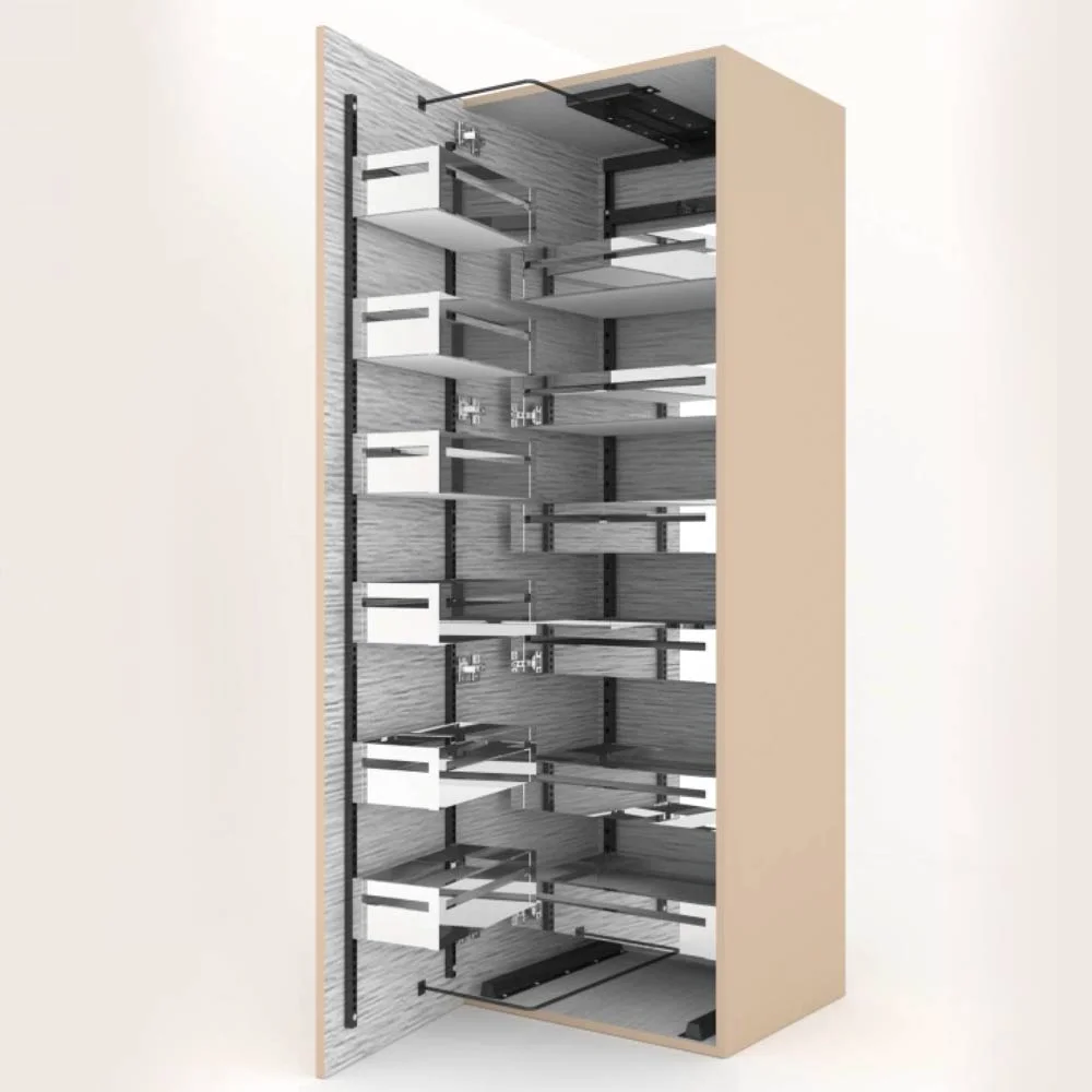 SATIN-MIRROR-PANTRY